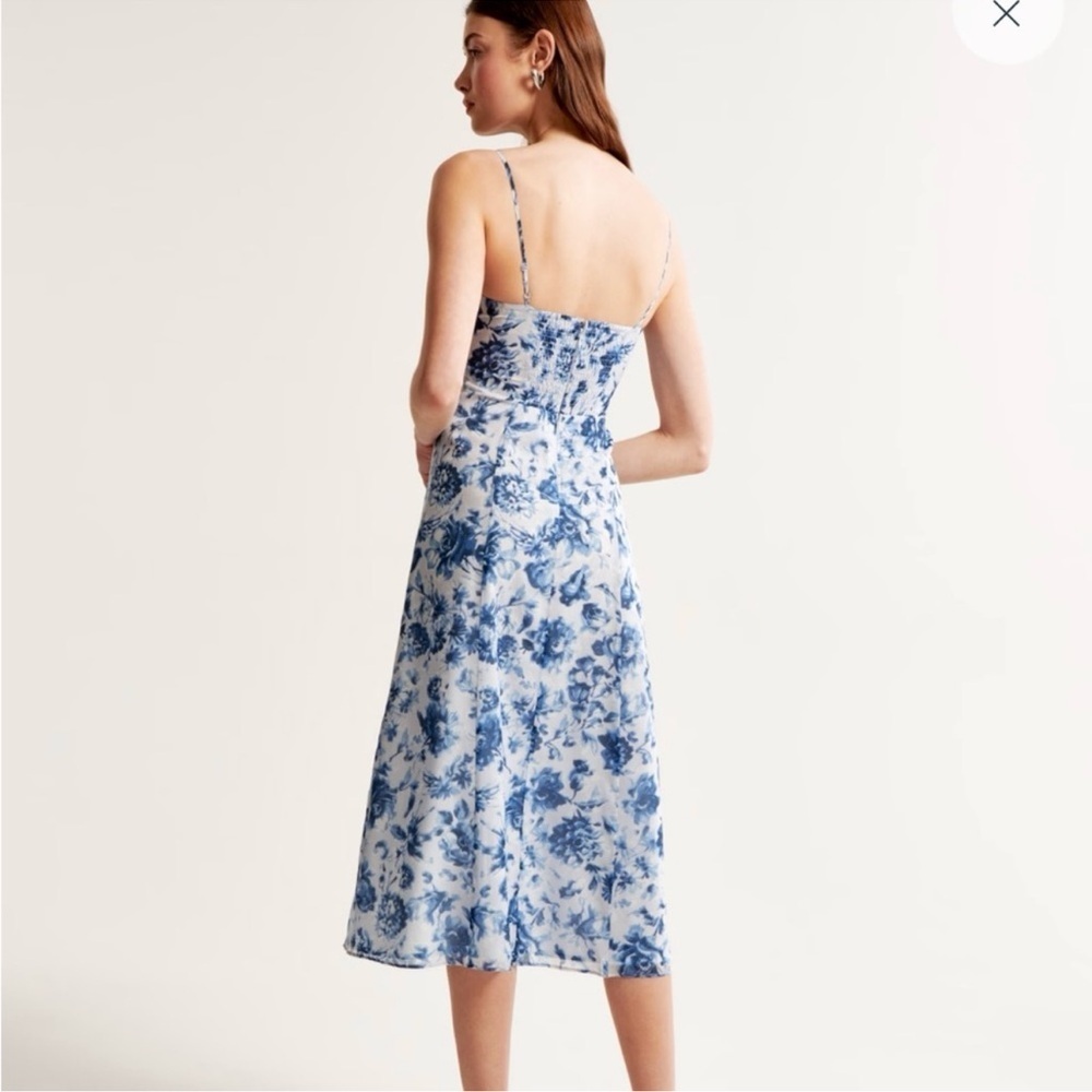 A&F Camille Midi Dress in periwinkle floral wedding guest - Picture 4 of 10